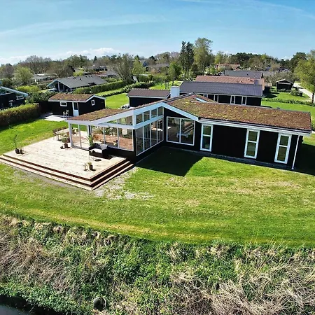 Oh568-hadsund-haslevgaarde-strand-10 Дом отдыха *